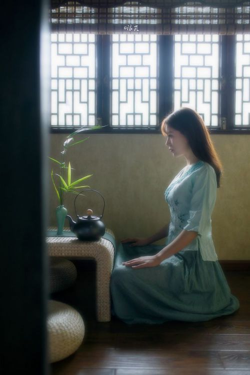 互联网+足球教育促进全民体育普及,推动体育+教育深度融合,互联网+足球计划书