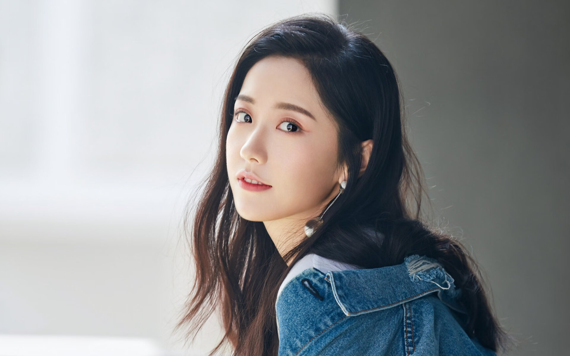 开云·Kaiyun网页版-比利时在欧洲杯小组赛中0-0战平乌克兰，以小组第二晋级。，比利时 欧洲杯战绩