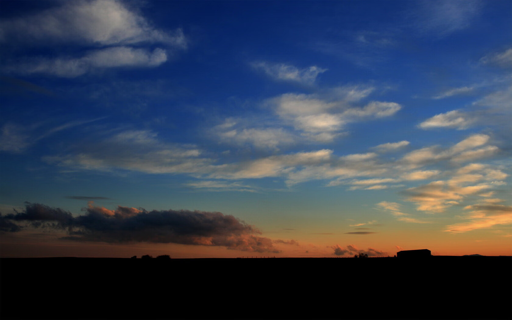 中国篮球联赛球队战术体系创新分析,篮球联赛战术中文版