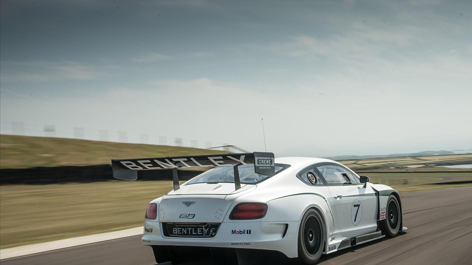 开云体育-全运会视觉系统引入多色导视改善动线识别，多角度看全运会