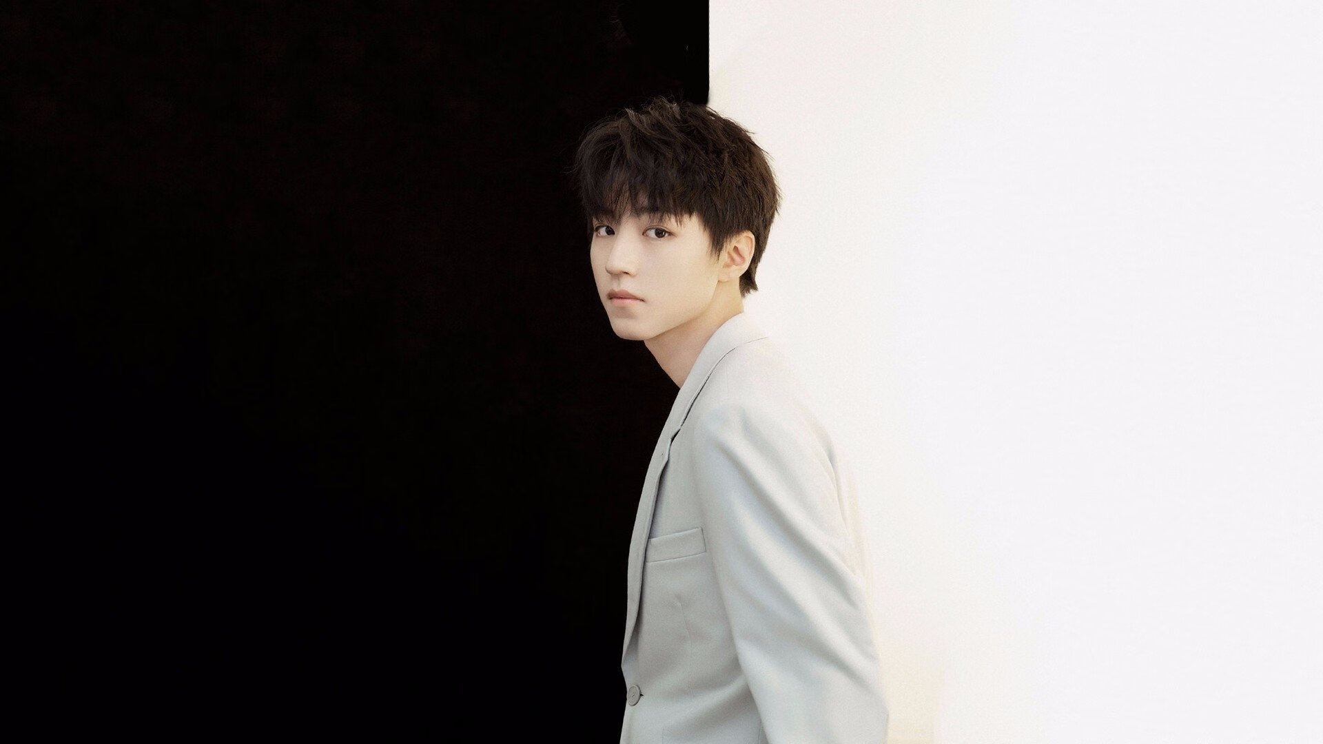 法国混合接力赛道表现亮眼,法国混双组合